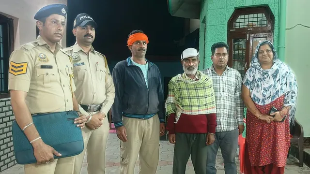 himachal-panchayat-pradhan-missing-punjab-man-family हिमाचल की पंचायत प्रधान ने पंजाब के लापता व्यक्ति को परिवार से मिलाया